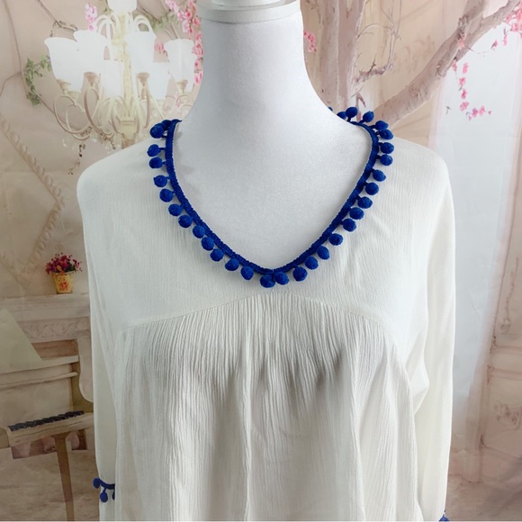 MIZA Pom Pom Peasant Sieanna Blouse - Picture 2 of 11